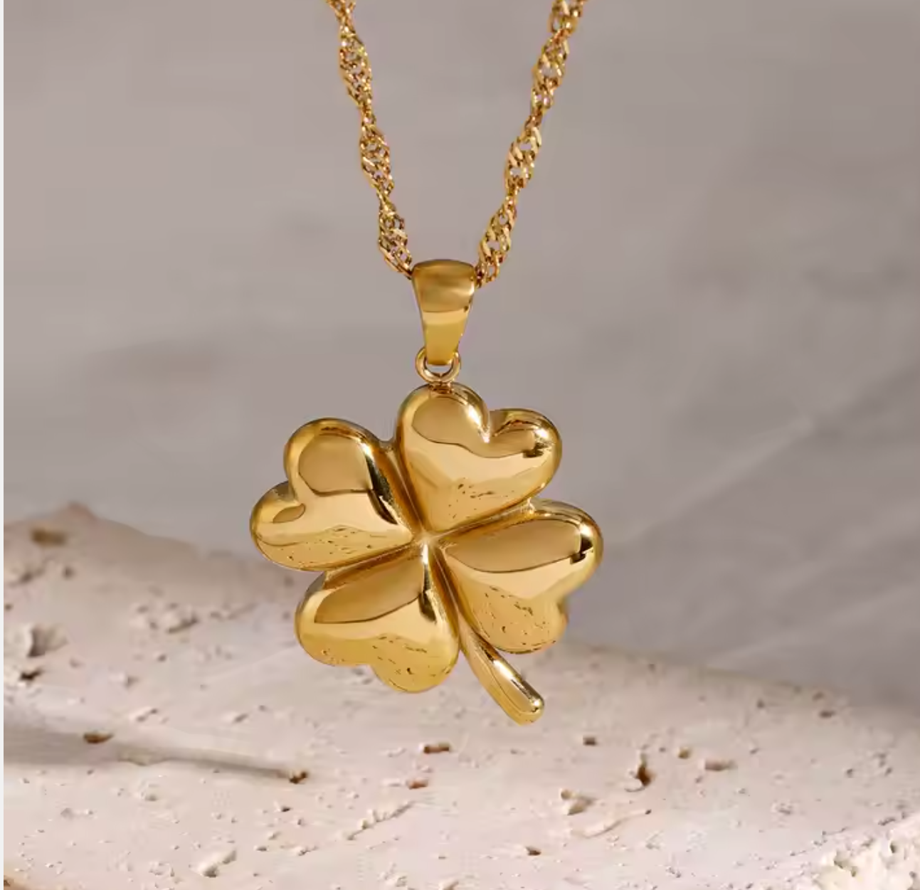 Lucky Leaf Neclace